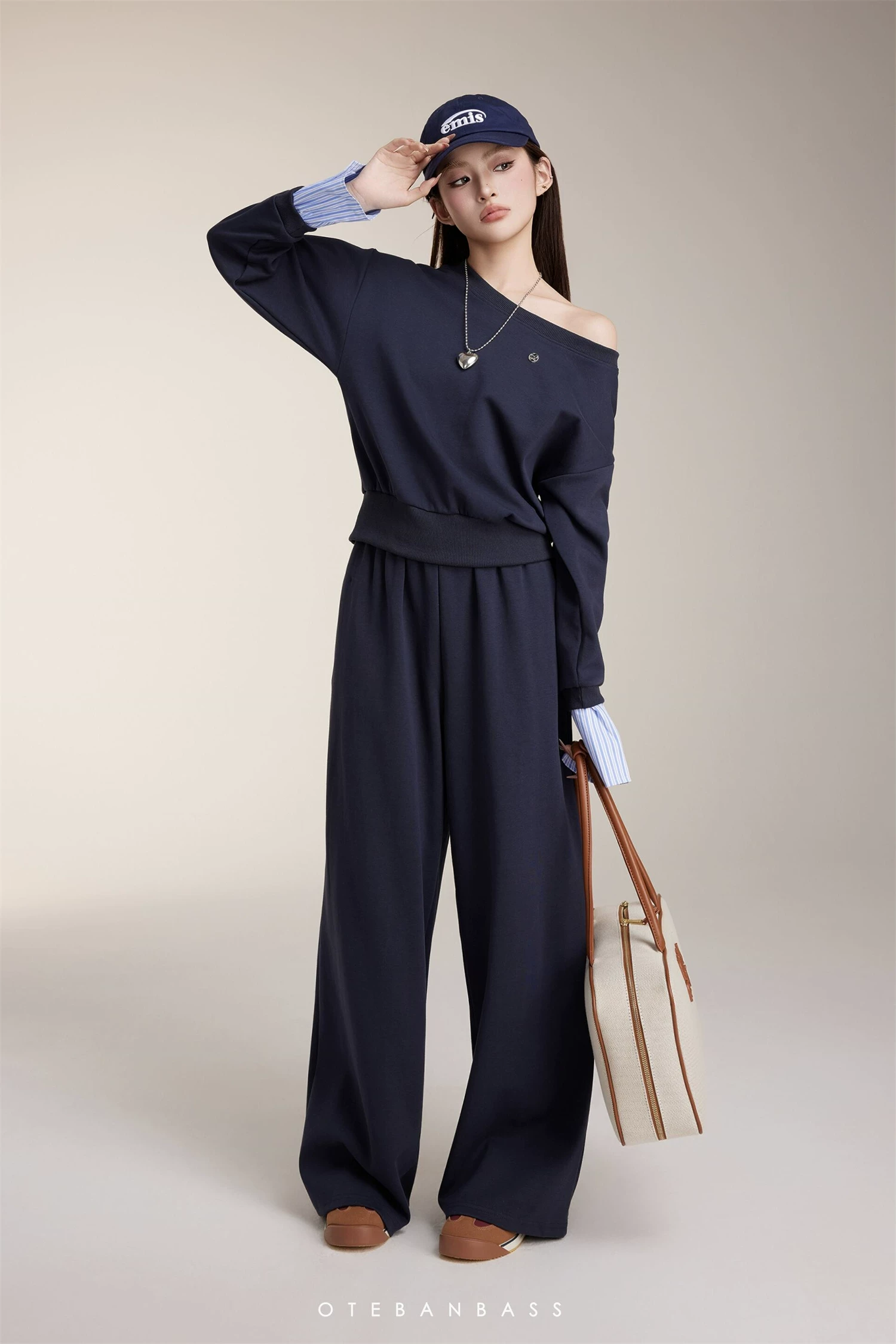 OTEBANBASS Navy Off-Shoulder Sweatshirt Set