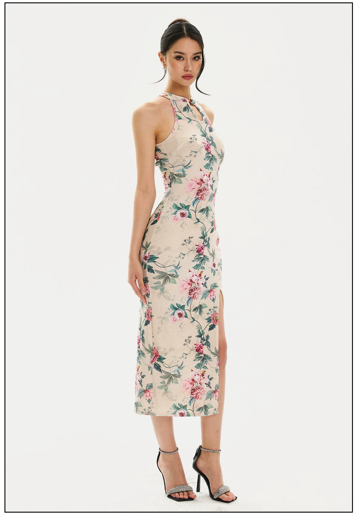 FIND YA WINGS Floral Shadow Halter Midi Cheongsam
