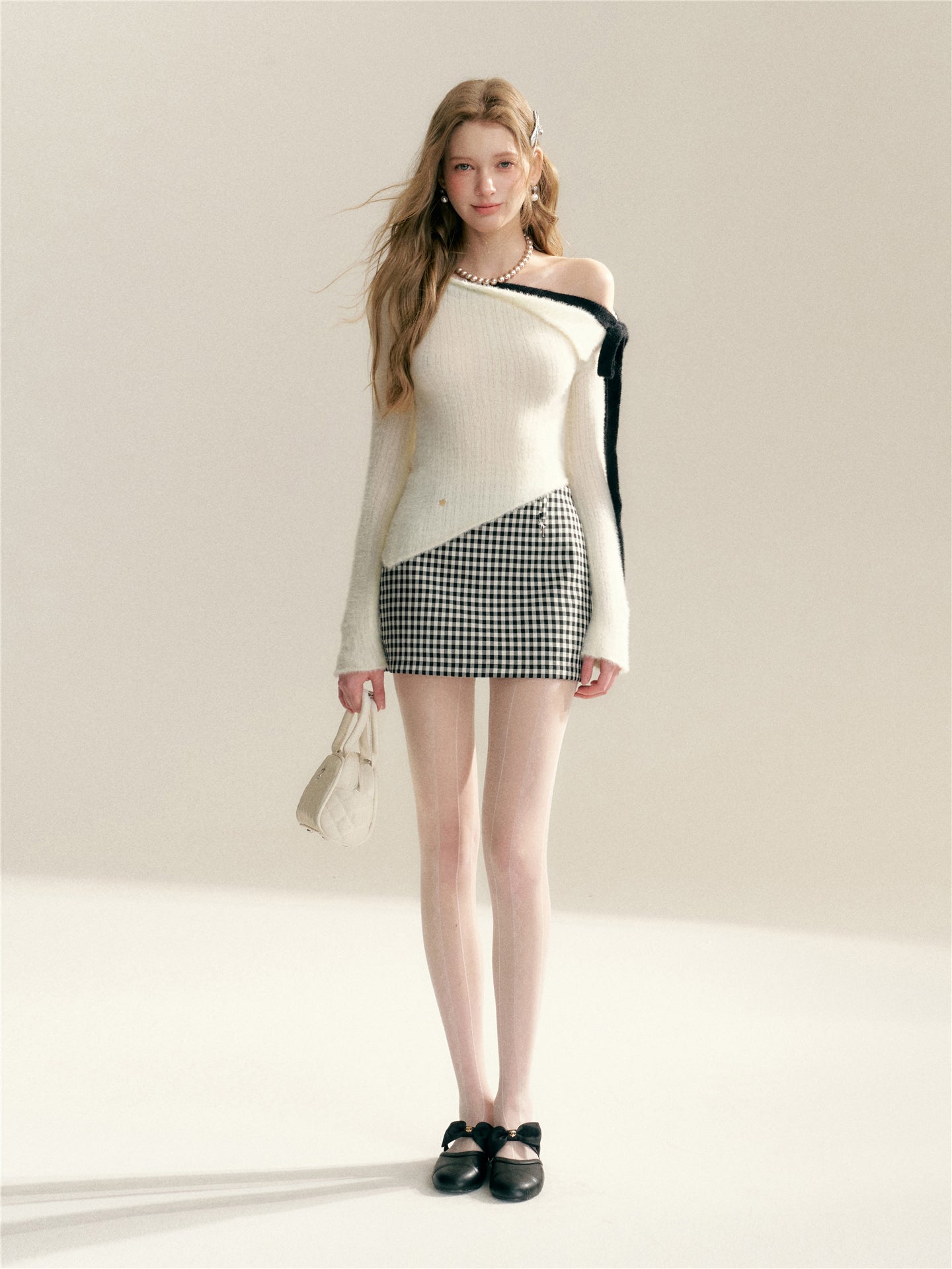 16DEWS 16D26008 Classic black and white grid spun wool A-line skirt