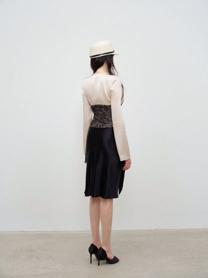 NONCESTNON N367 V-Neck Lace Flared Sleeve