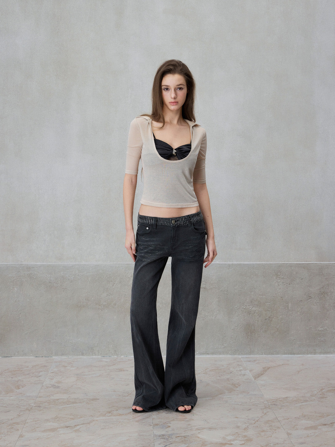 NONCESTNON N317 Big U-neck with black mid sleeves