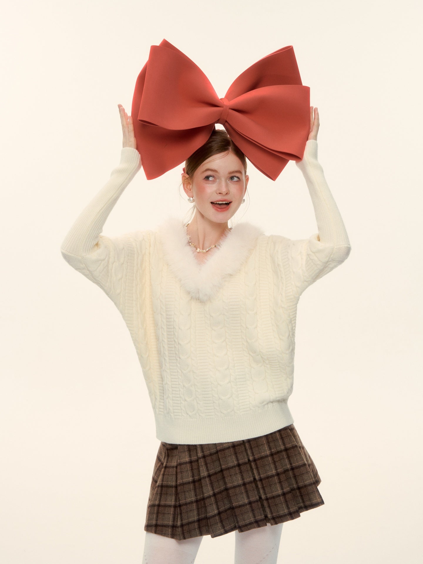 AsGony ASG25627 V-neck wool strip twisted flower sheep leg sleeve knitted sweater