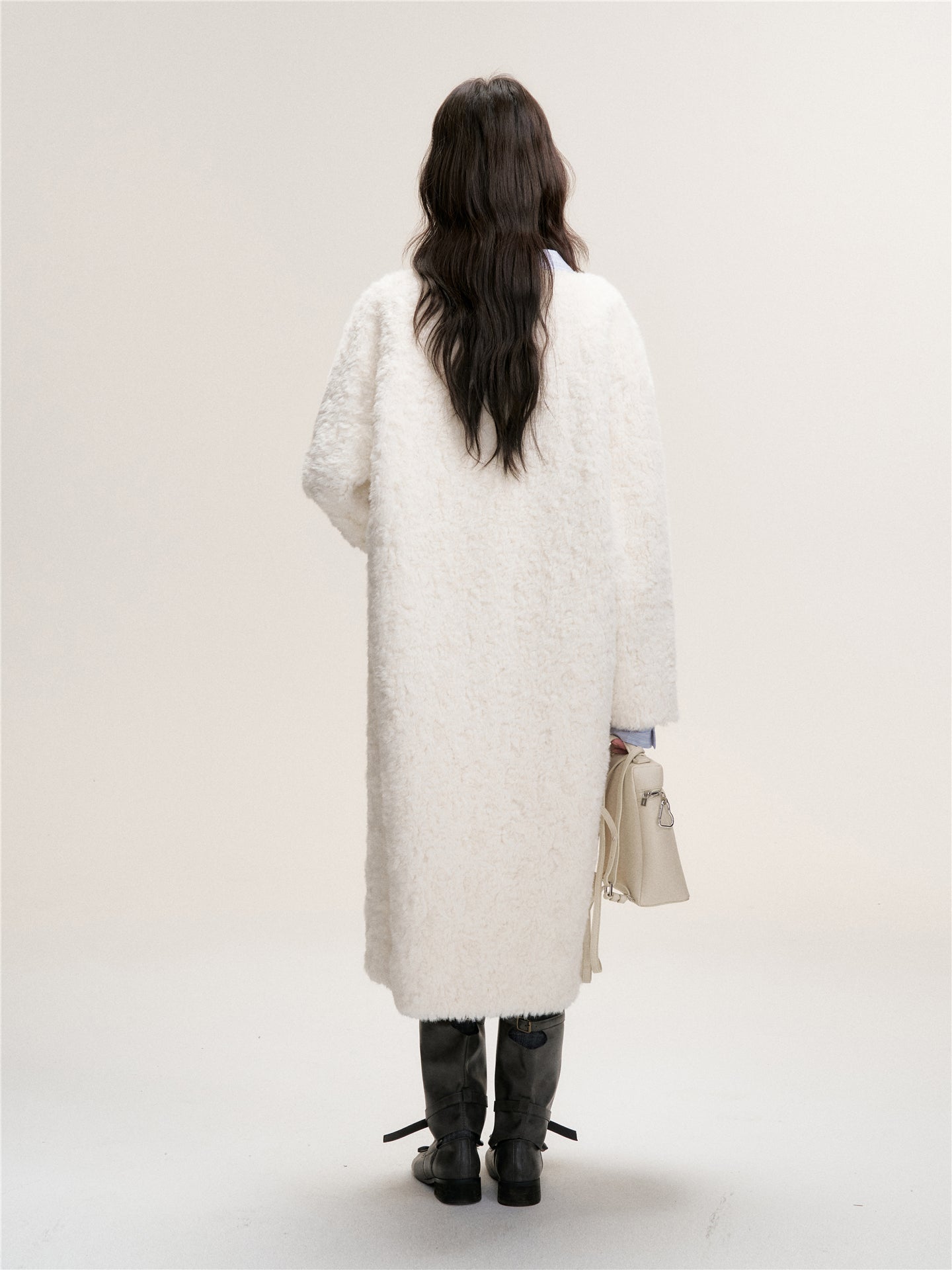 16DEWS 16D25467 Imitation fur integrated lamb wool long jacket (with scarf)