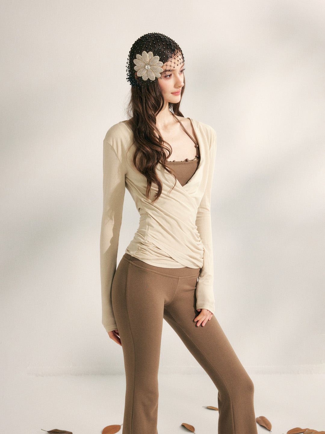 YZZI HE V-neck pleated waist cinching top