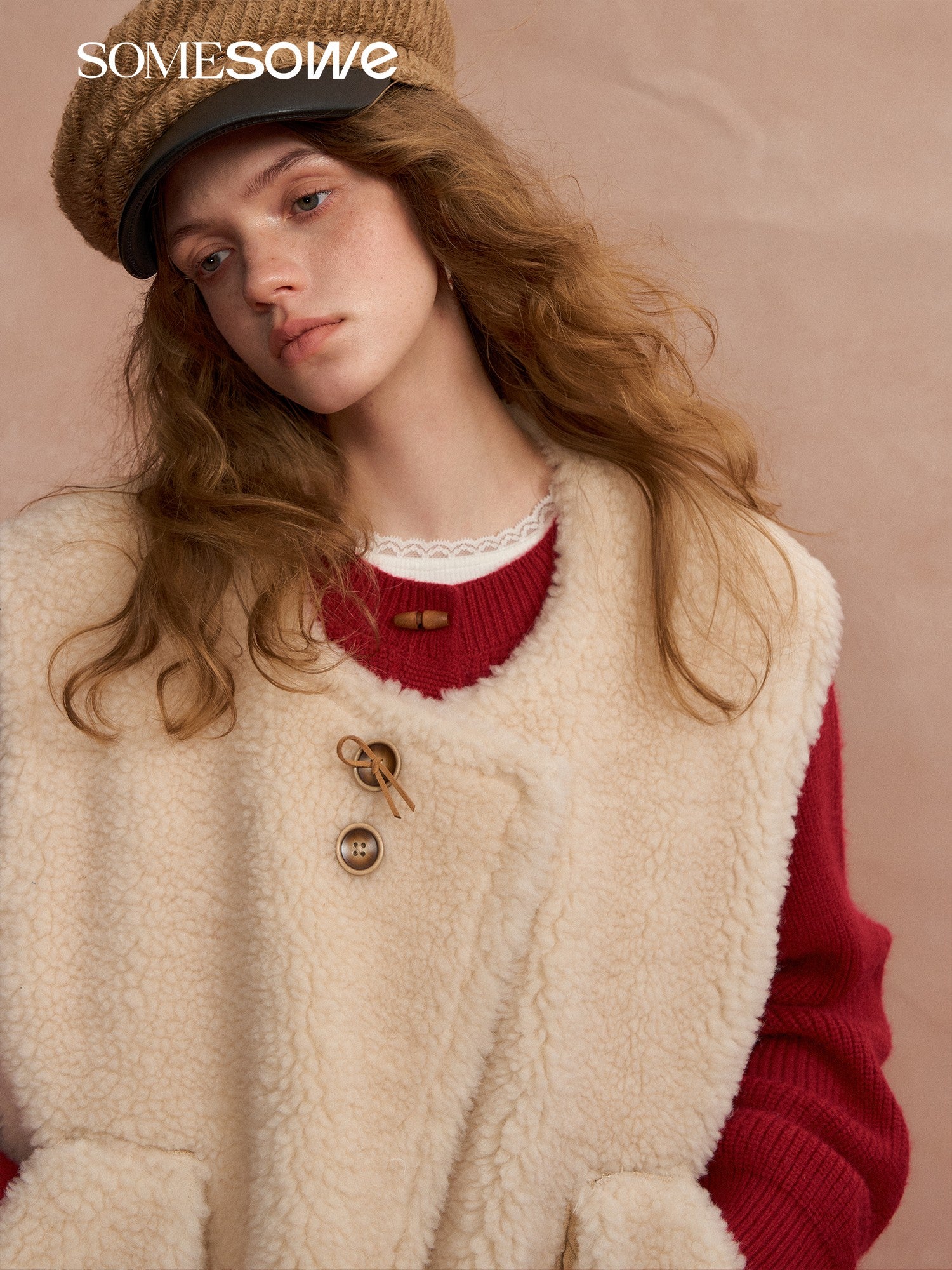 SOMESOWE S2508306 Buckled lambhair double-sided vest