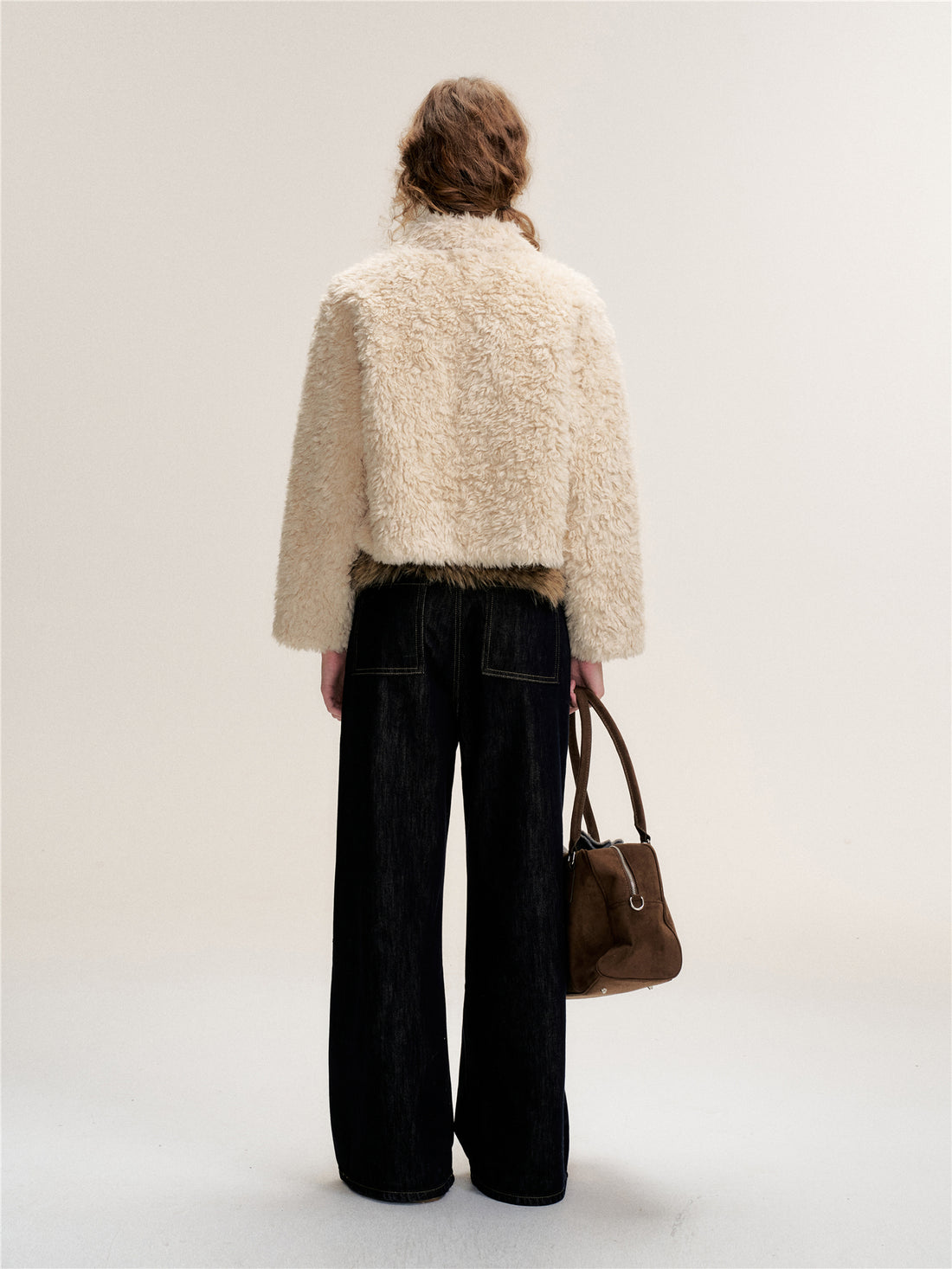 16DEWS 16D25489 Lamb fur one-piece single breasted short jacket