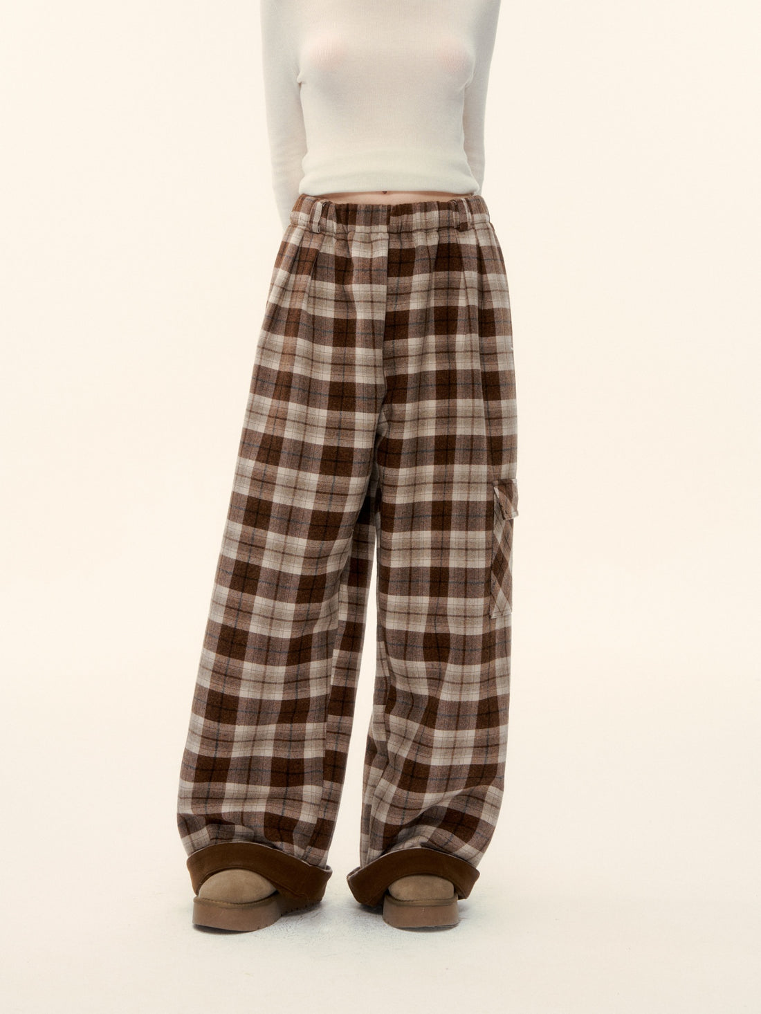 AsGony ASG25629 Elastic plaid wide leg casual pants