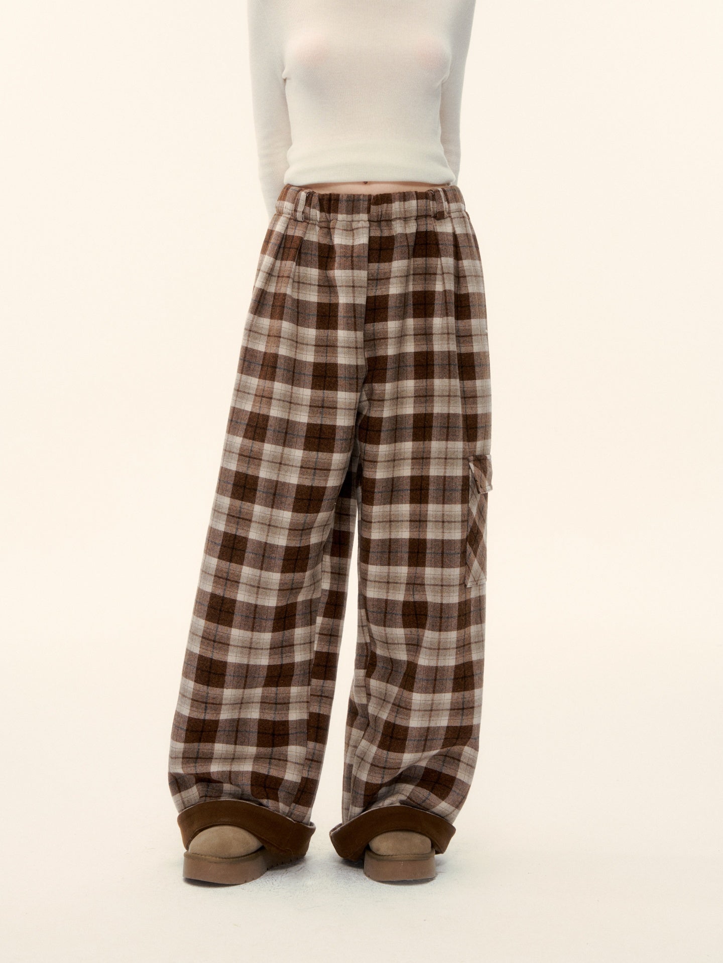 AsGony ASG25629 Elastic plaid wide leg casual pants