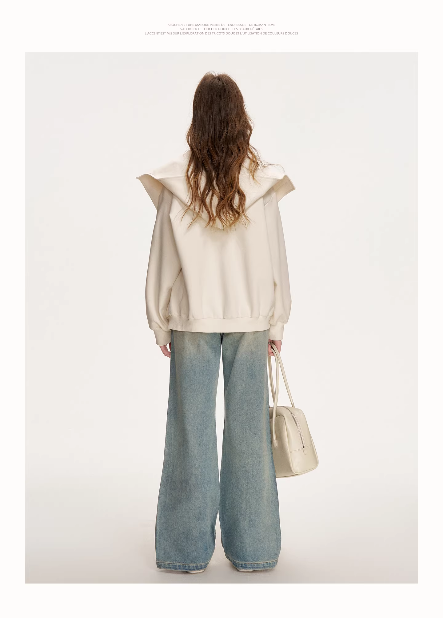 Kroche KVA8008 Embroidered loose hoodie