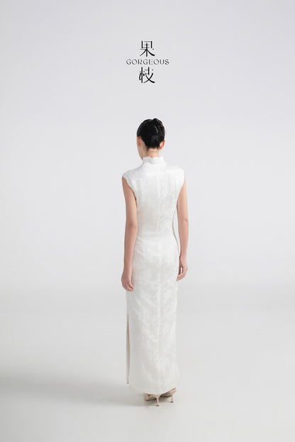 GORGEOUS Petal Collar Dress