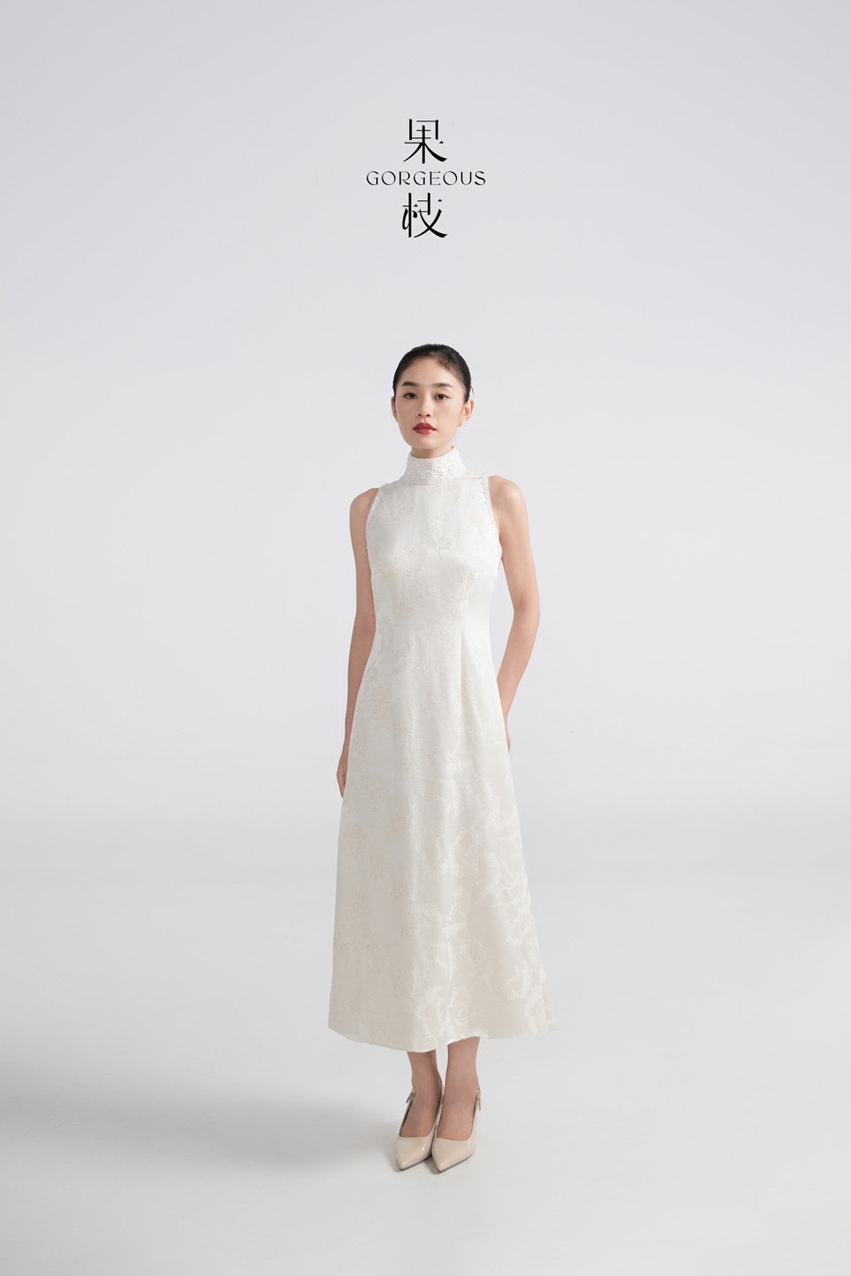 GORGEOUS Long Sleeveless Dress