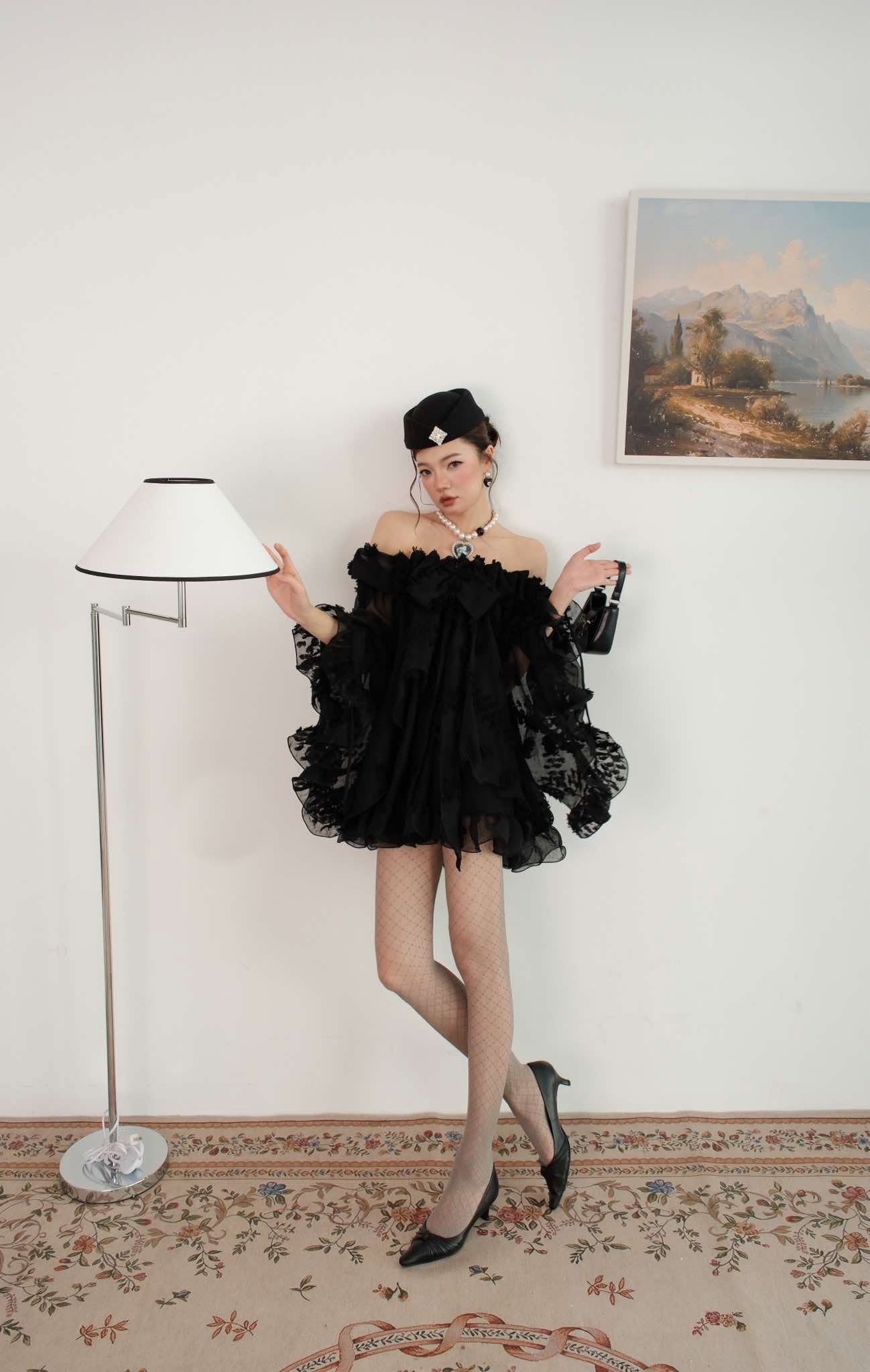 Chan.closet Nadia Dress-Black