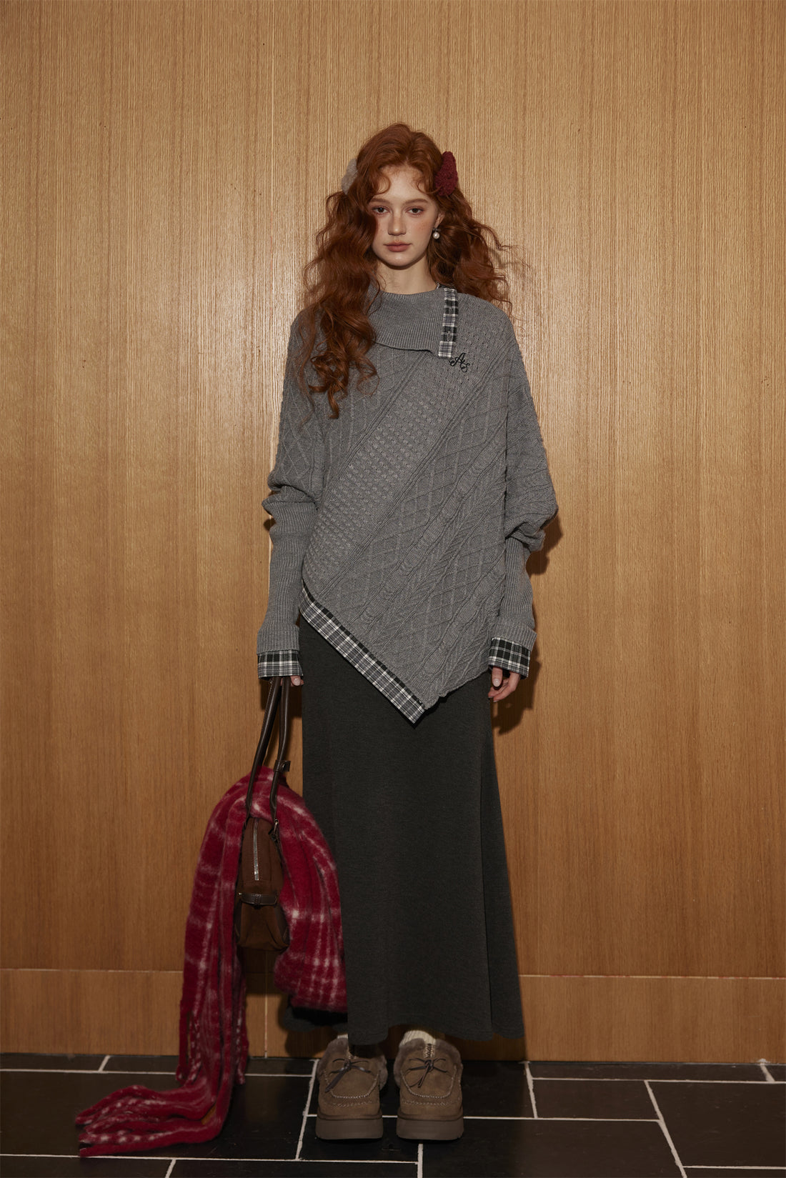 AsGony ASG25372 Collar plaid patchwork bat sleeve sweater