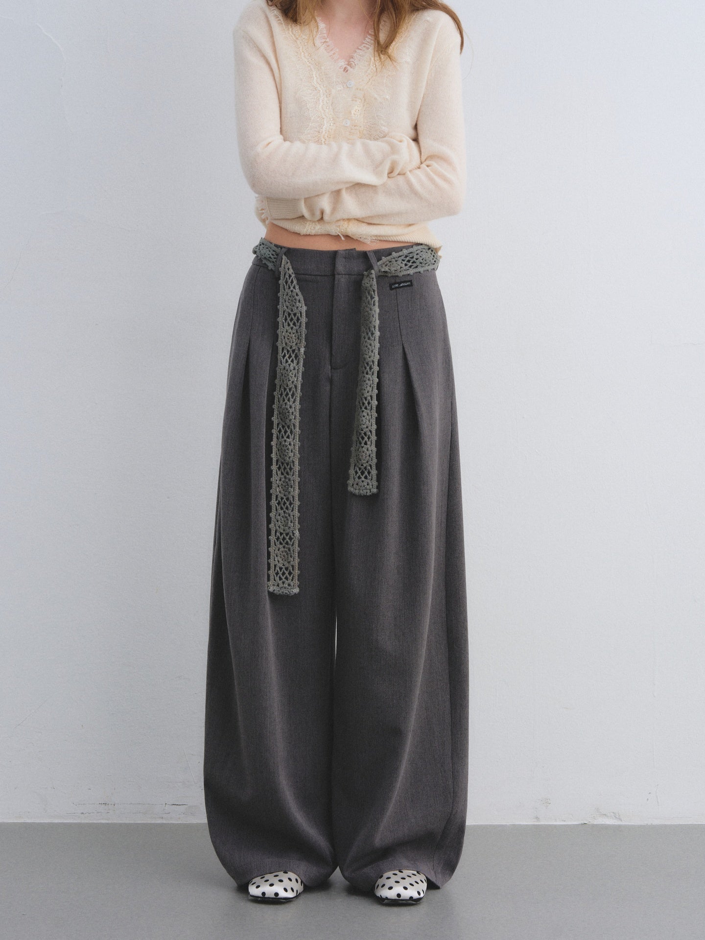 AsGony ASG25636 Floral waist hook pleated wide-leg suit pants