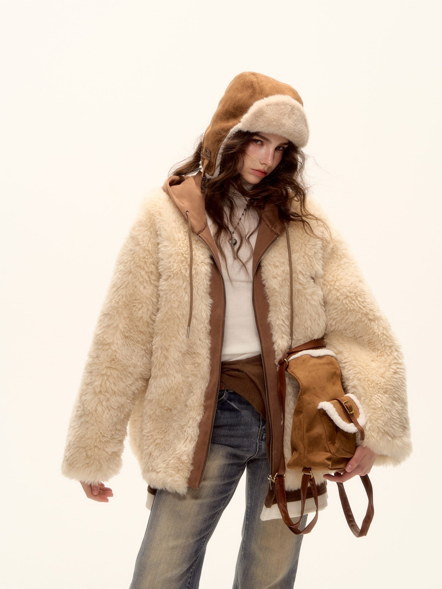 AsGony ASG25487 Hooded sweatshirt with patchwork fur and leather jacket