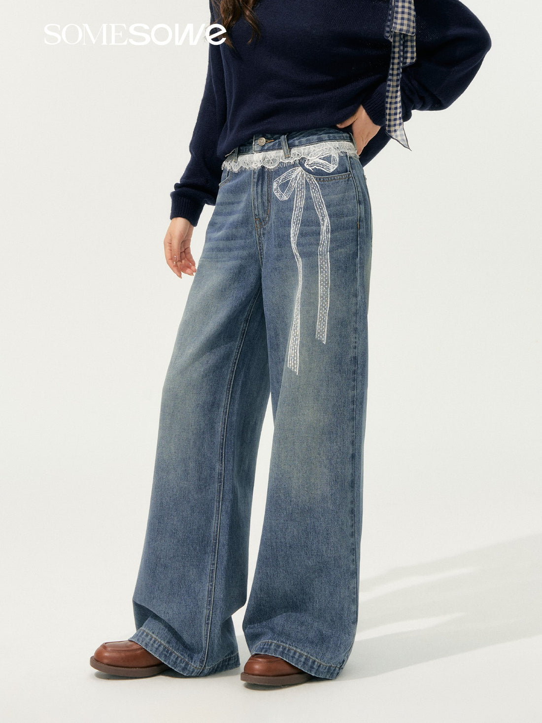 SOMESOWE S2508181 Lace printed wide leg denim pants