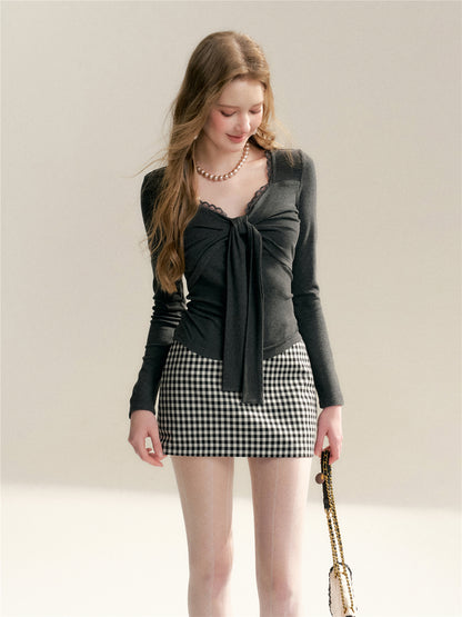 16DEWS 16D26040 V-neck bow-tied elastic slim-fit top