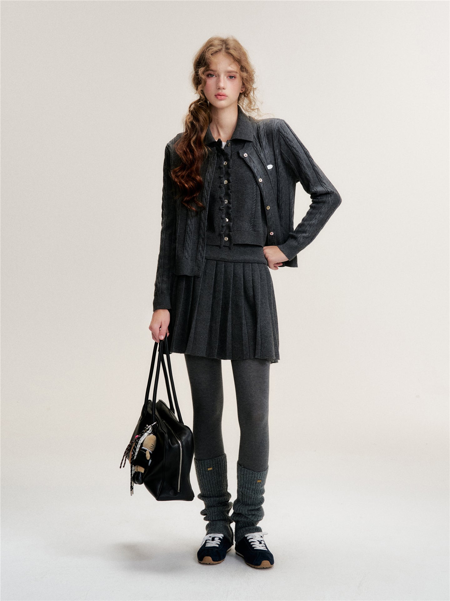 16DEWS 16D25490 Twisted round neck knitted suit set