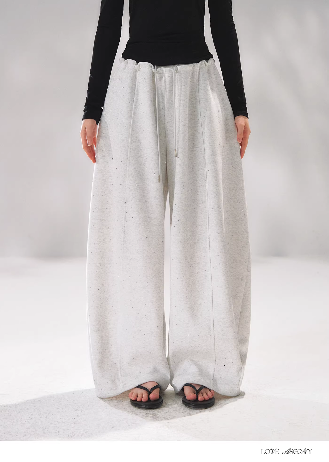 AsGony ASG26049 Hot-stamped diamond drawstring elastic waistband cargo pants