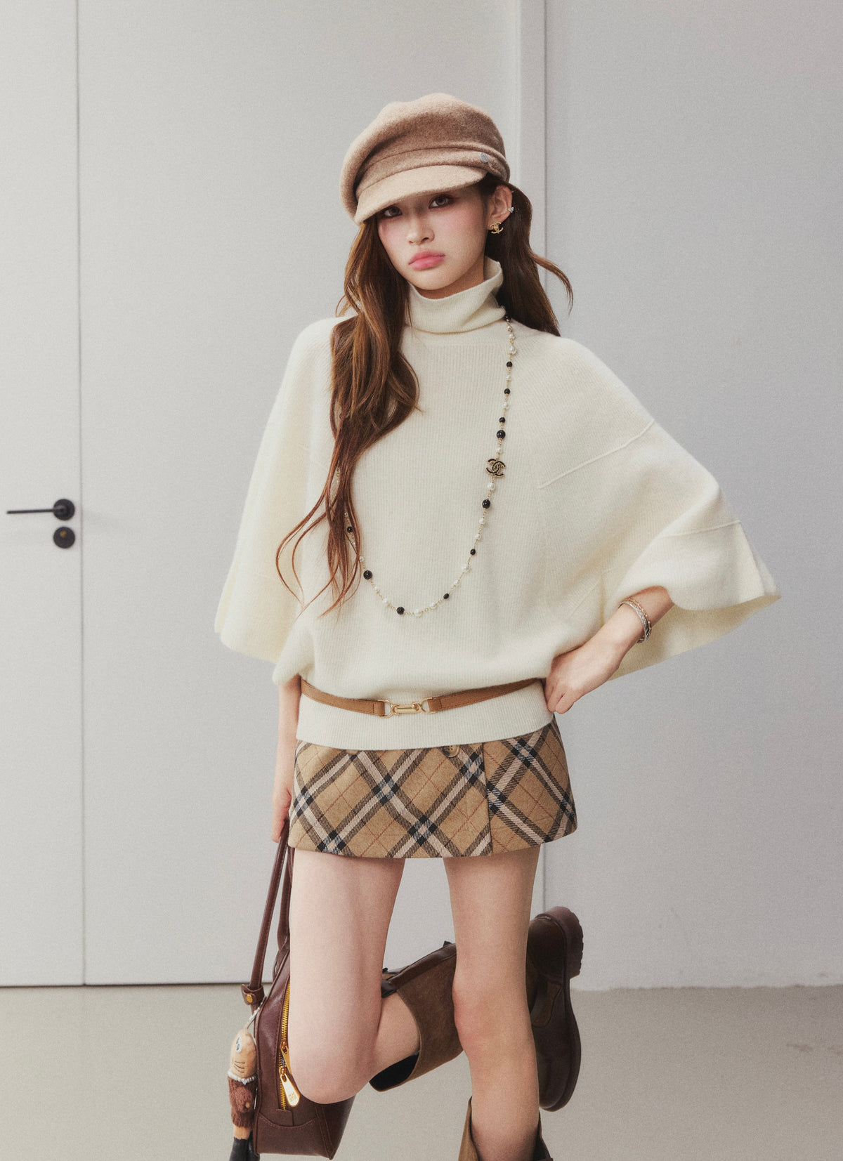 OTEBANBASS Ote260906 Turtleneck Wool Poncho Knit