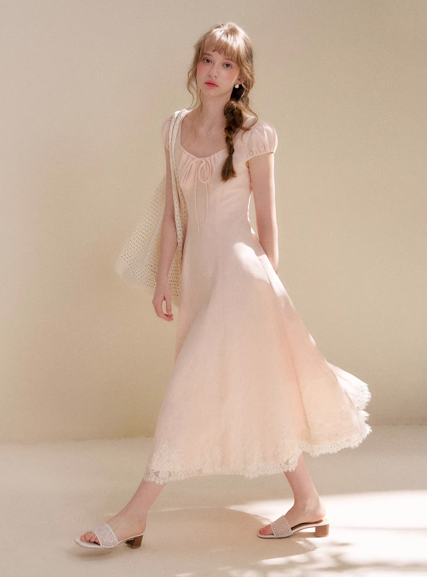 Kroche KR6063 Splicing lace waist cinching dress