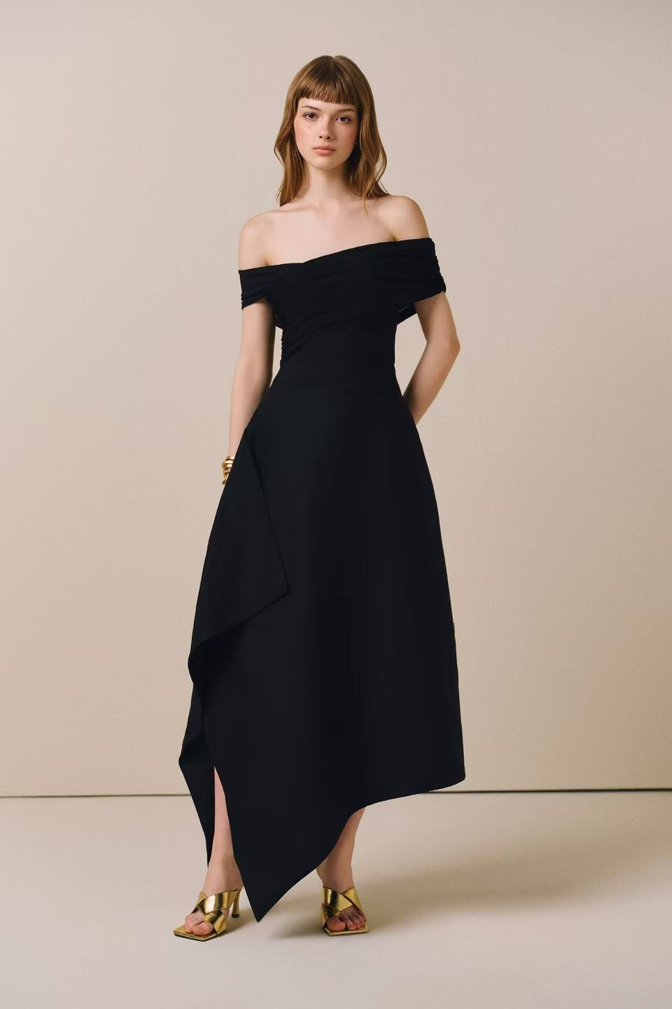 CICI NANCY Off-Shoulder Midi Dress