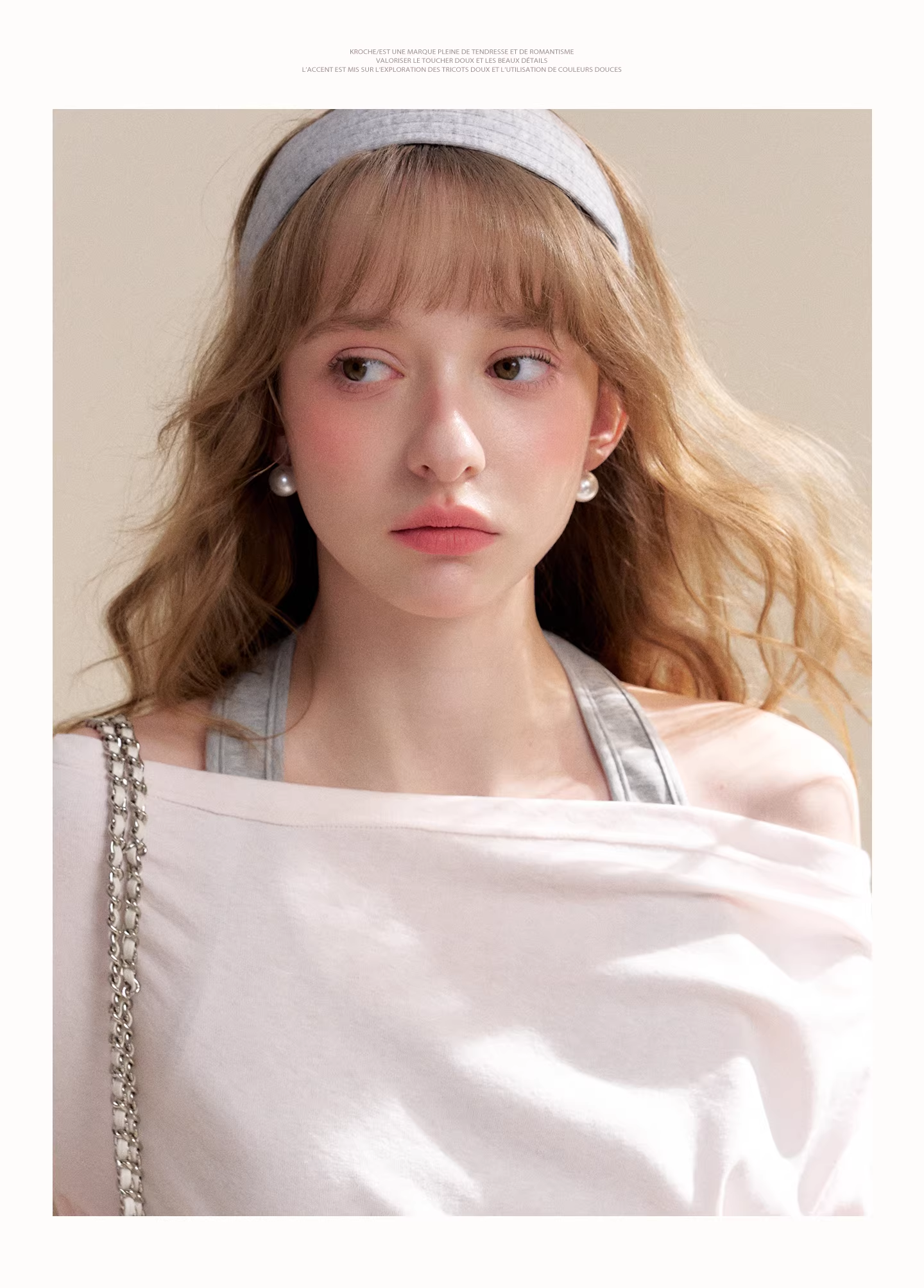 Kroche KZY8071&amp;KZY8072 Off shoulder contrasting T-shirt + pants