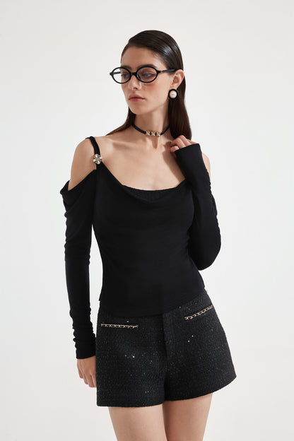 Kingwen Black off shoulder swing collar top