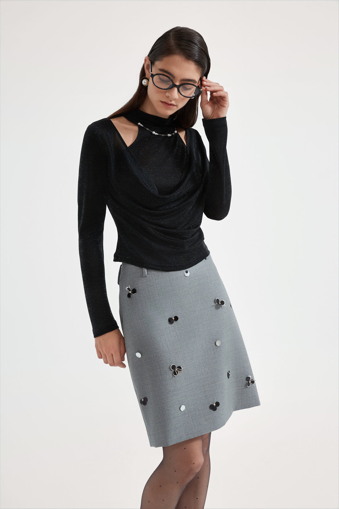 Kingwen Nail bead fake two-piece knitted top + skirt set