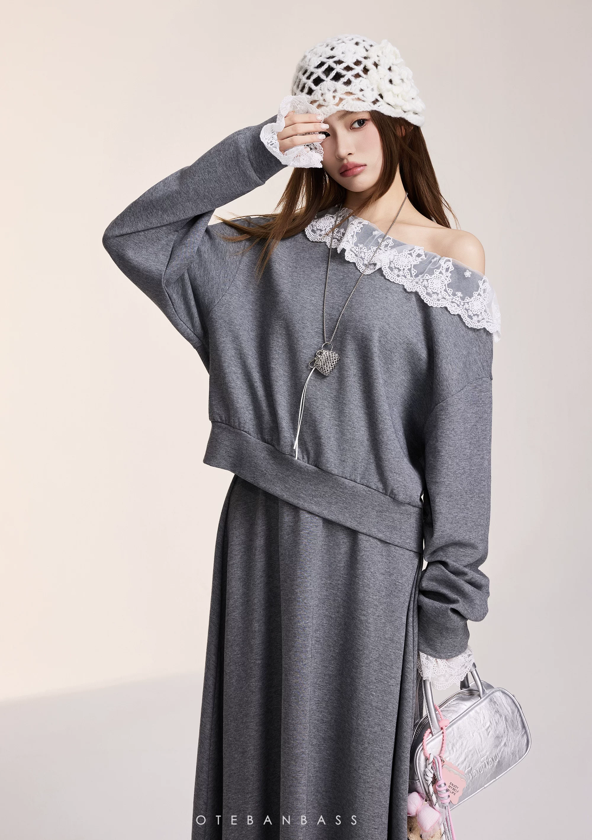 OTEBANBASS Grey Lace-Trim Co-ord Skirt Set
