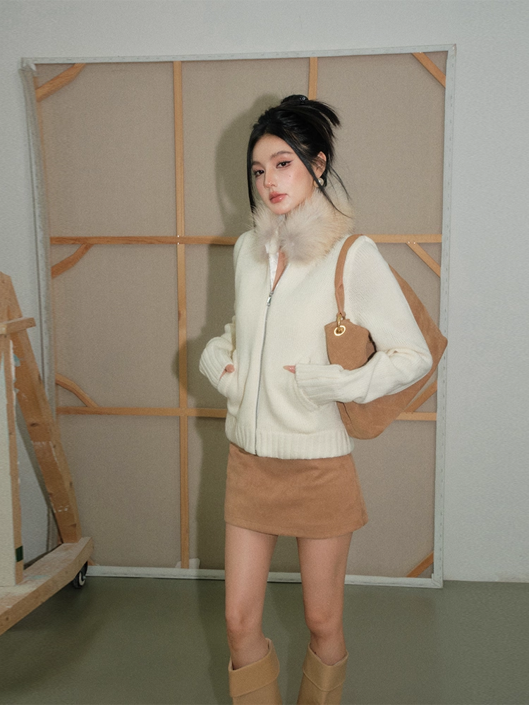 OLIVIA DUO DWT25423 Fur-Collar Top and Belted Brown Culottes Set