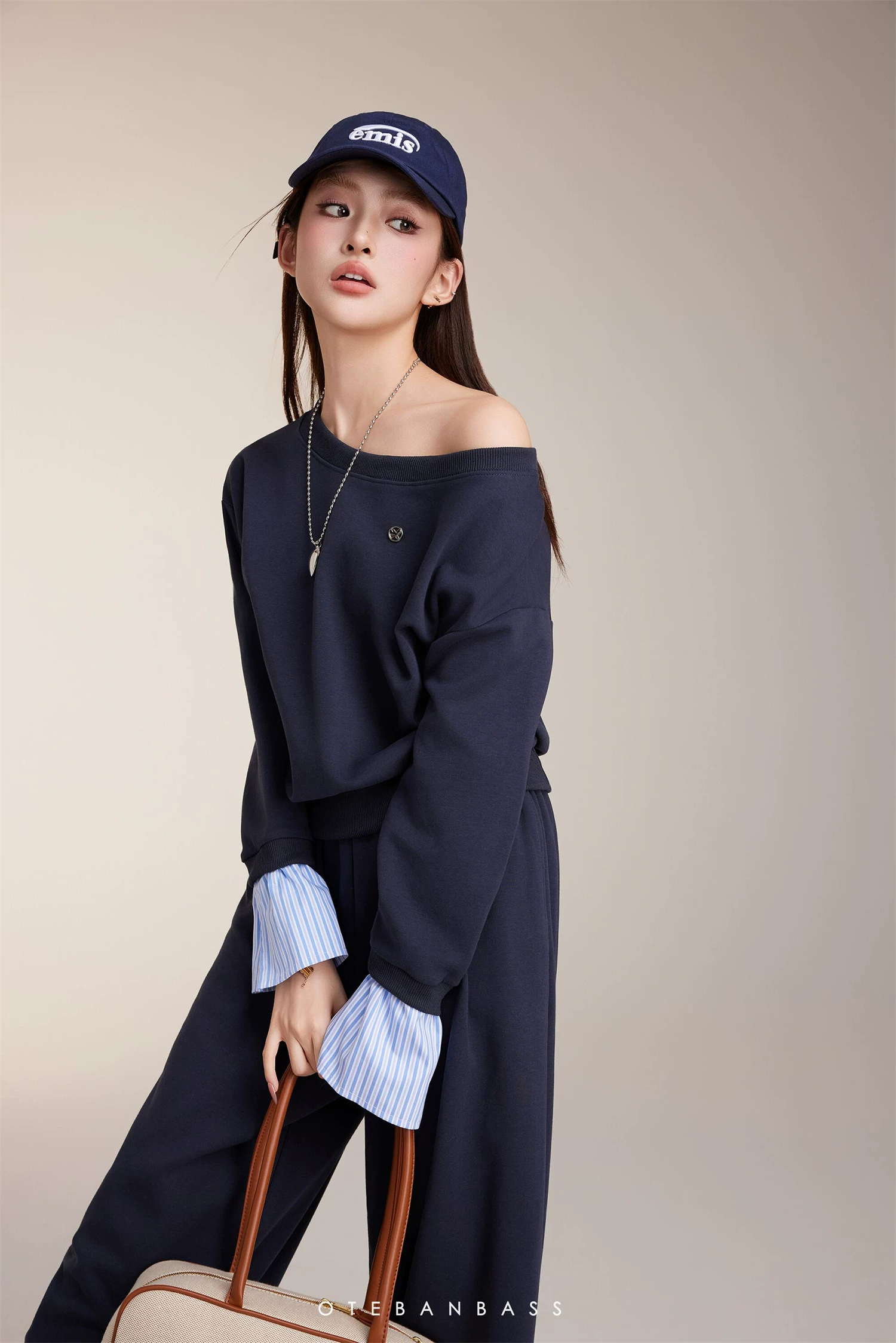 OTEBANBASS Navy Off-Shoulder Sweatshirt Set