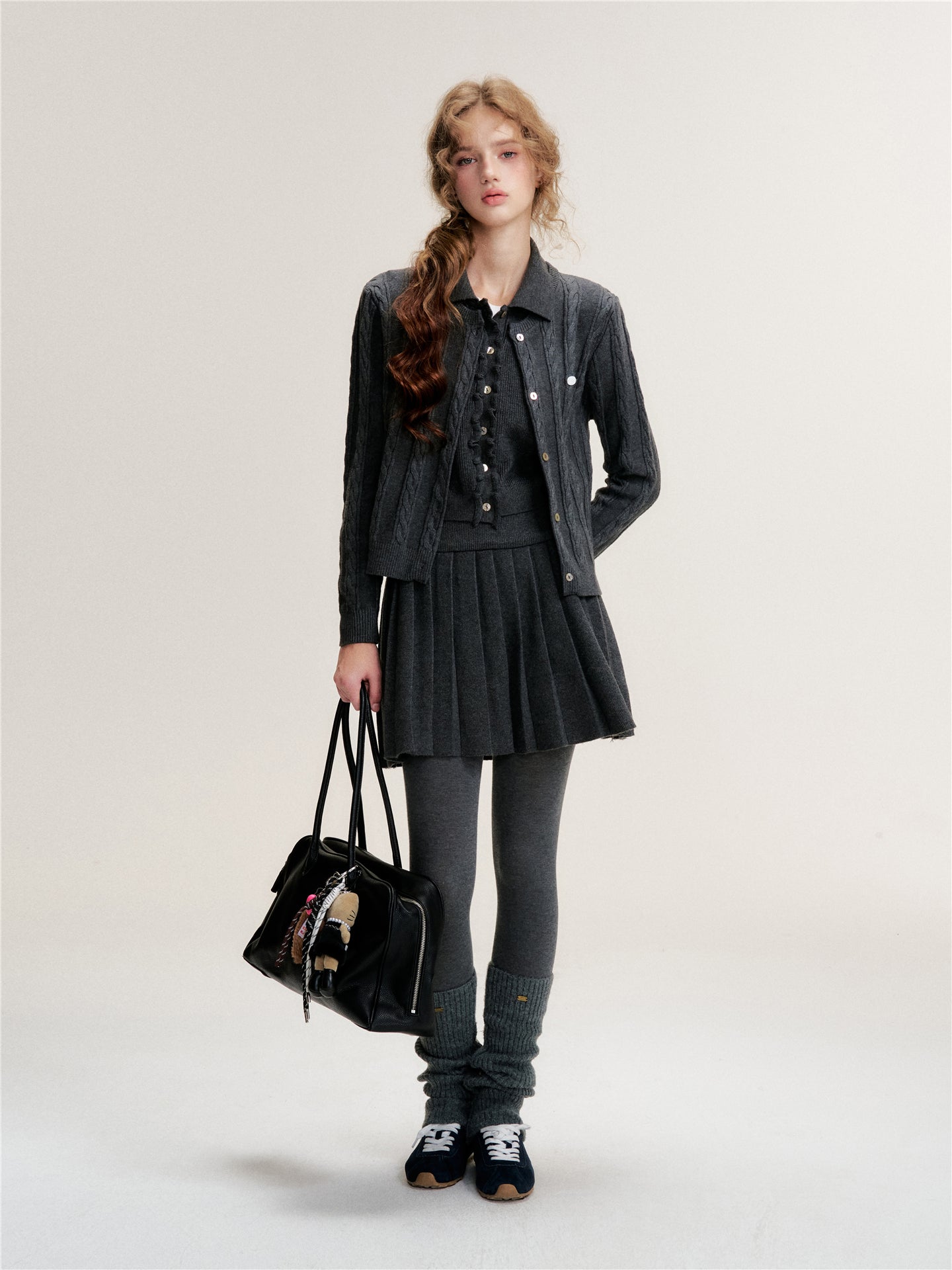 16DEWS 16D25490 Twisted round neck knitted suit set