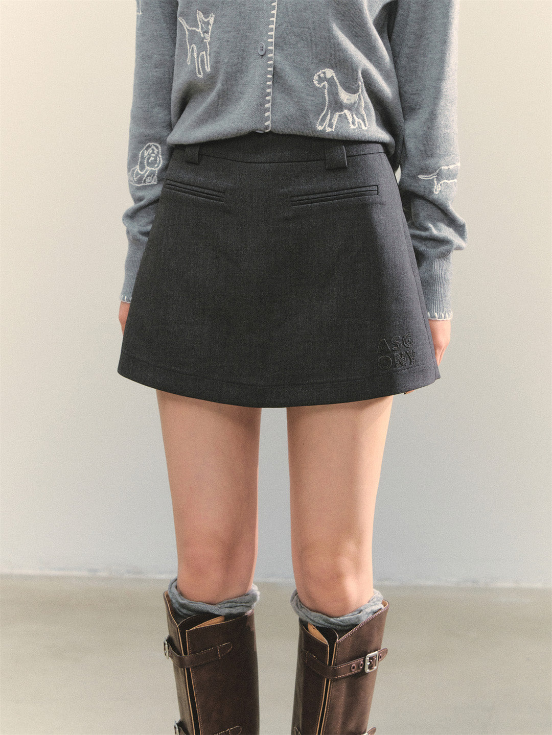 AsGony ASG25320 Embroidered pocket skirt