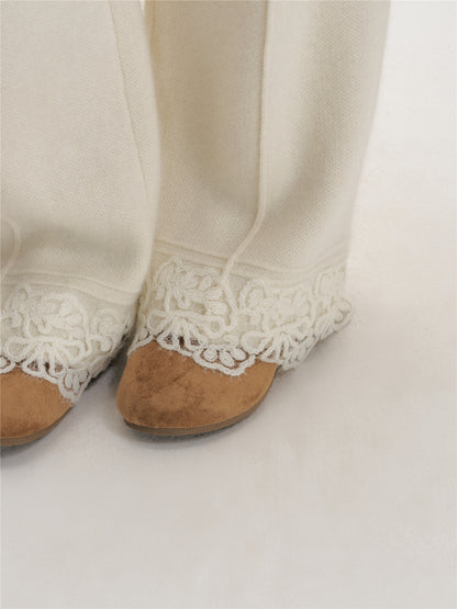 16DEWS 16D25471 Lace edged wool knitted straight leg pants