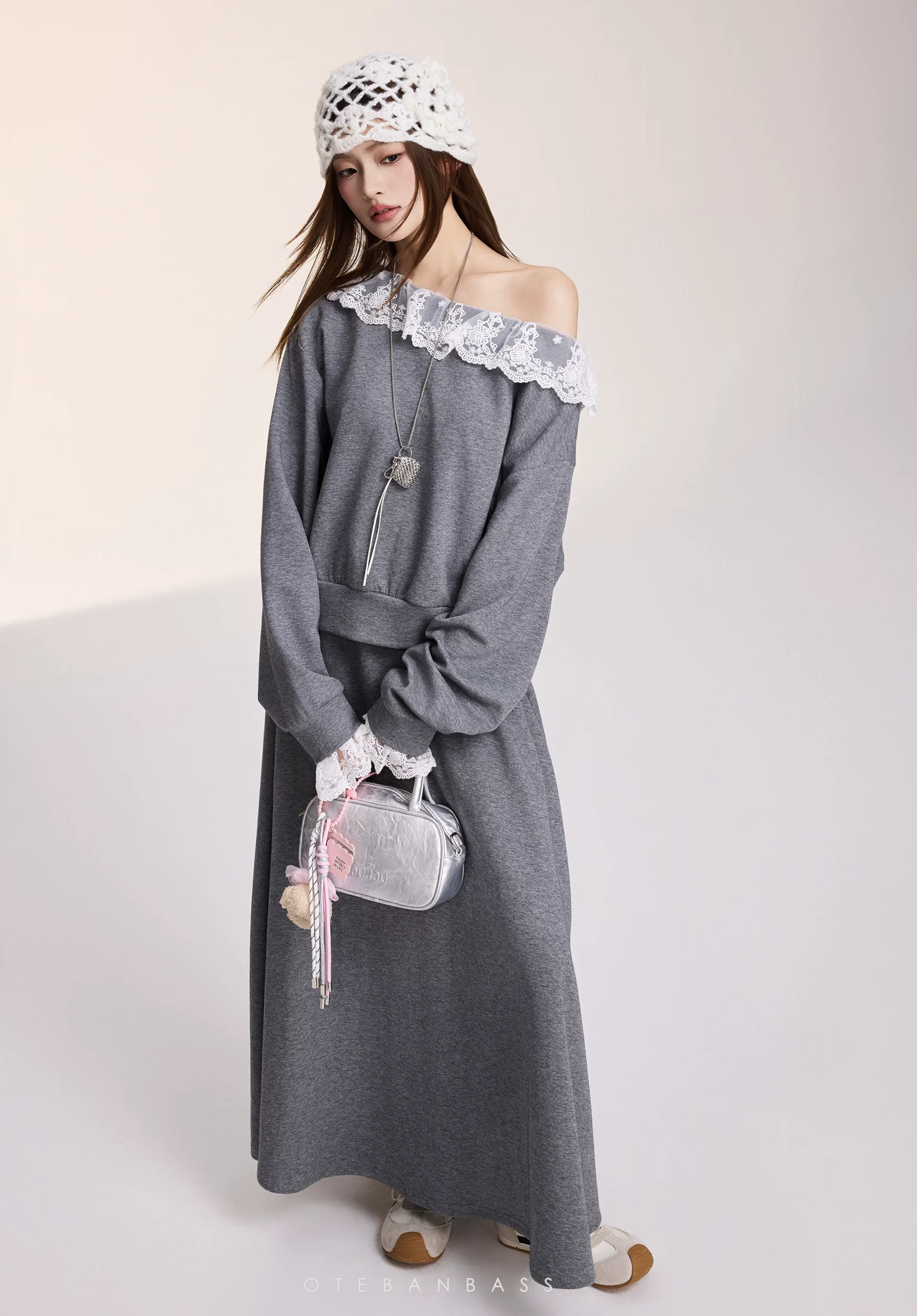 OTEBANBASS Grey Lace-Trim Co-ord Skirt Set