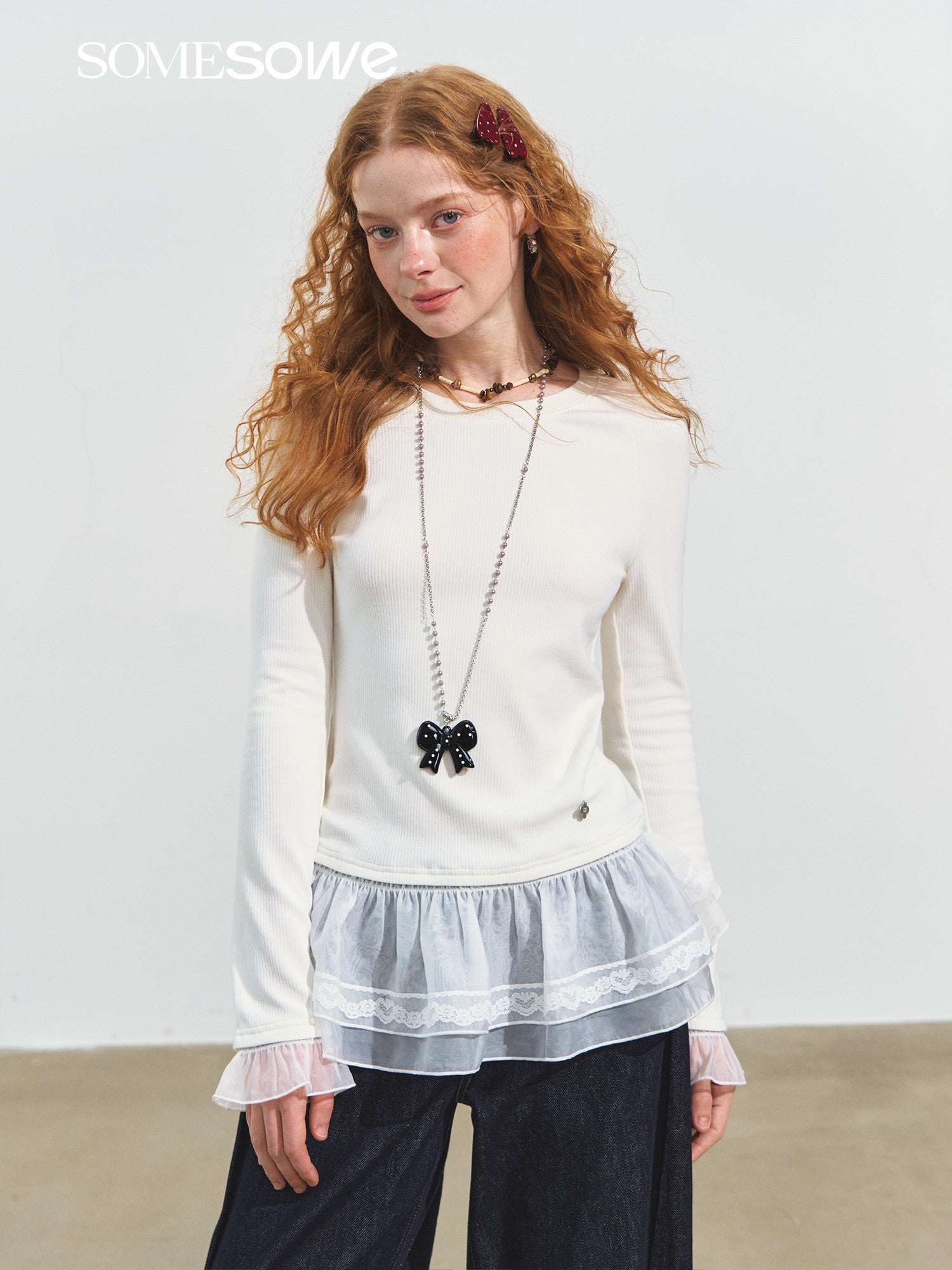 SOMESOWE S2508236 Double layered lace raglan warm velvet top