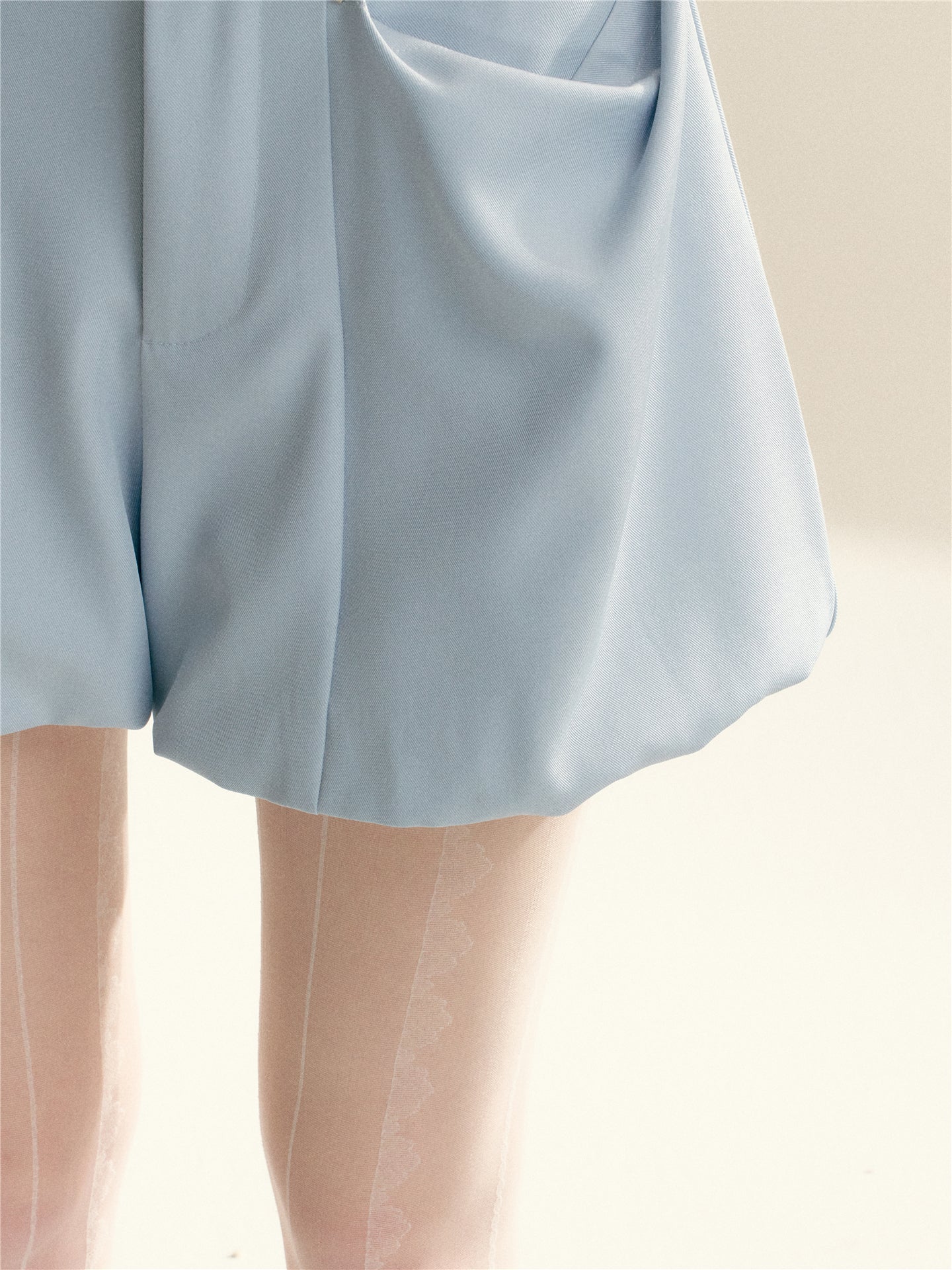 16DEWS 16D246068 A-line flower bud shorts