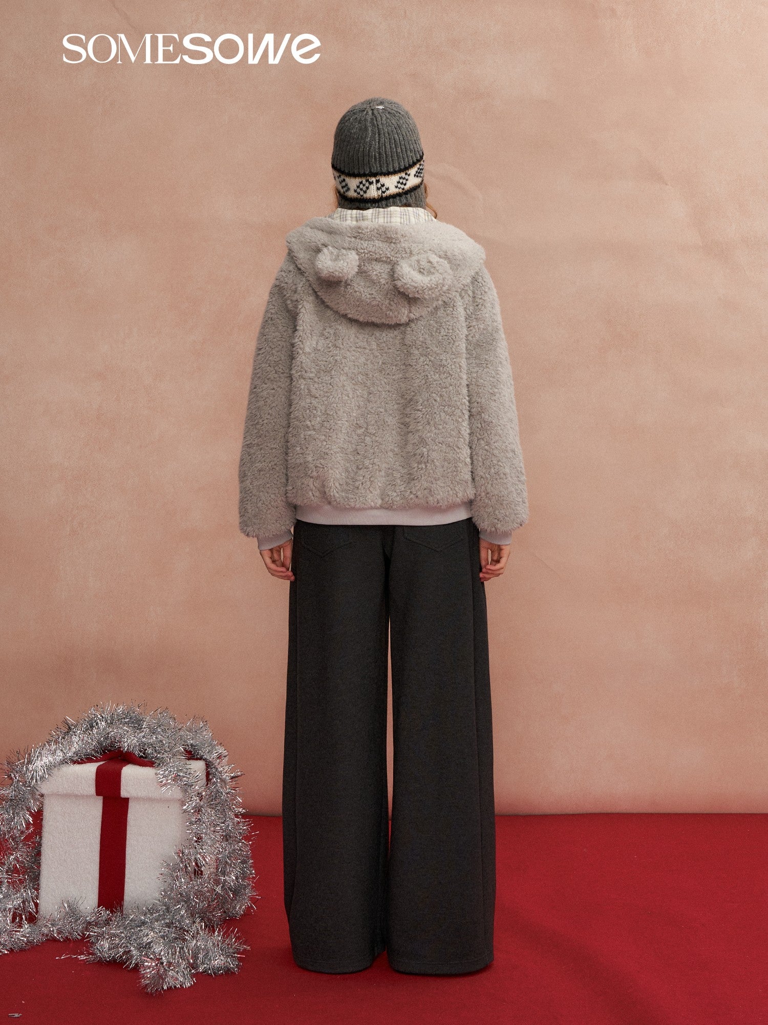 SOMESOWE S2508305 Warm lamb double sided hooded jacket