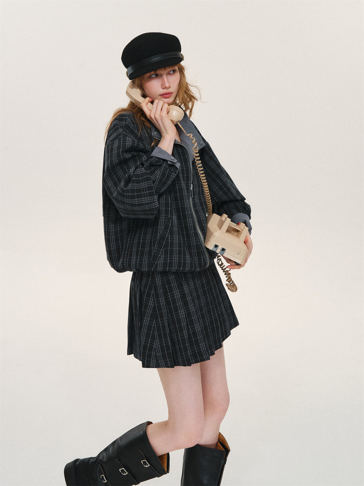 Asgony ASG26610 Vintage Plaid Contrast-Waist Pleated Skirt