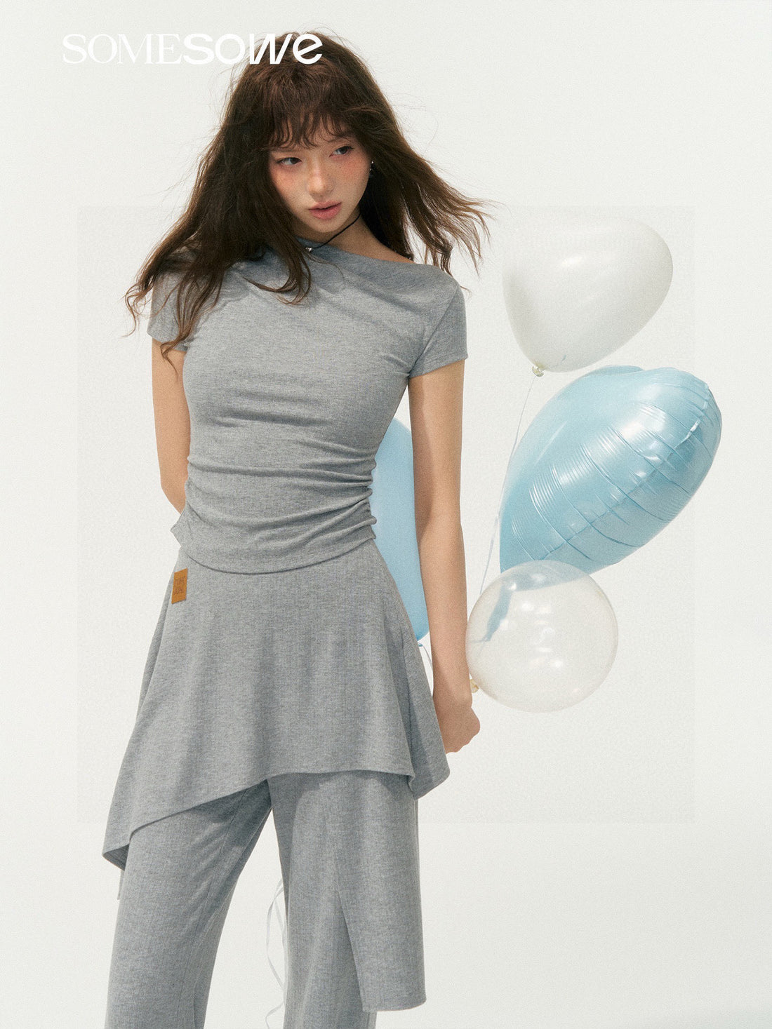 SOMESOWE S2508071 Asymmetrical Shoulder Ruched T-Shirt (2color)