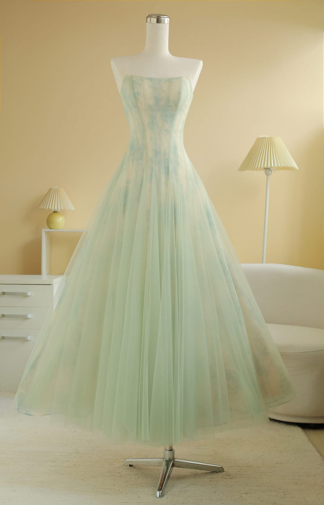 SOVI HOUSE Dasha Dress