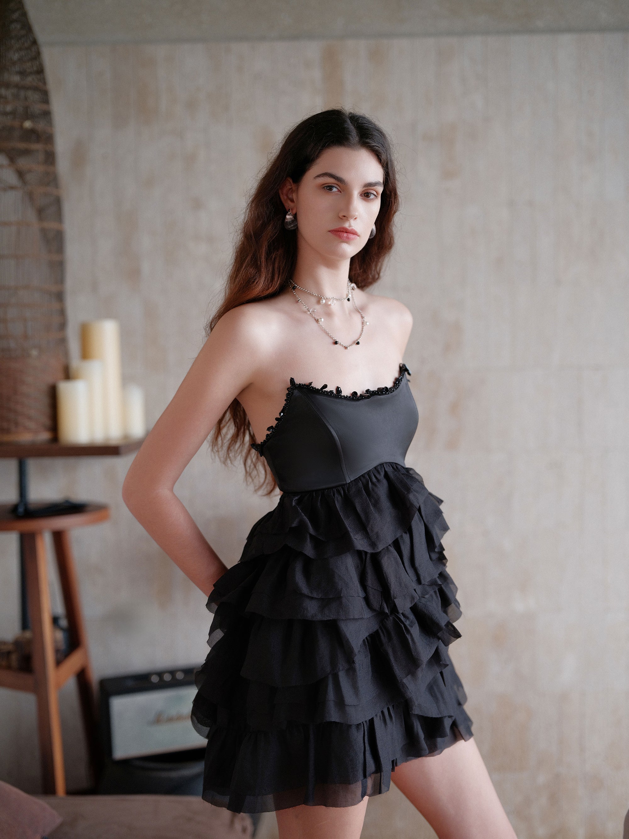 SHEERLUCK SLLYQ25105 Irregular bead embroidered fluffy dress(2color)
