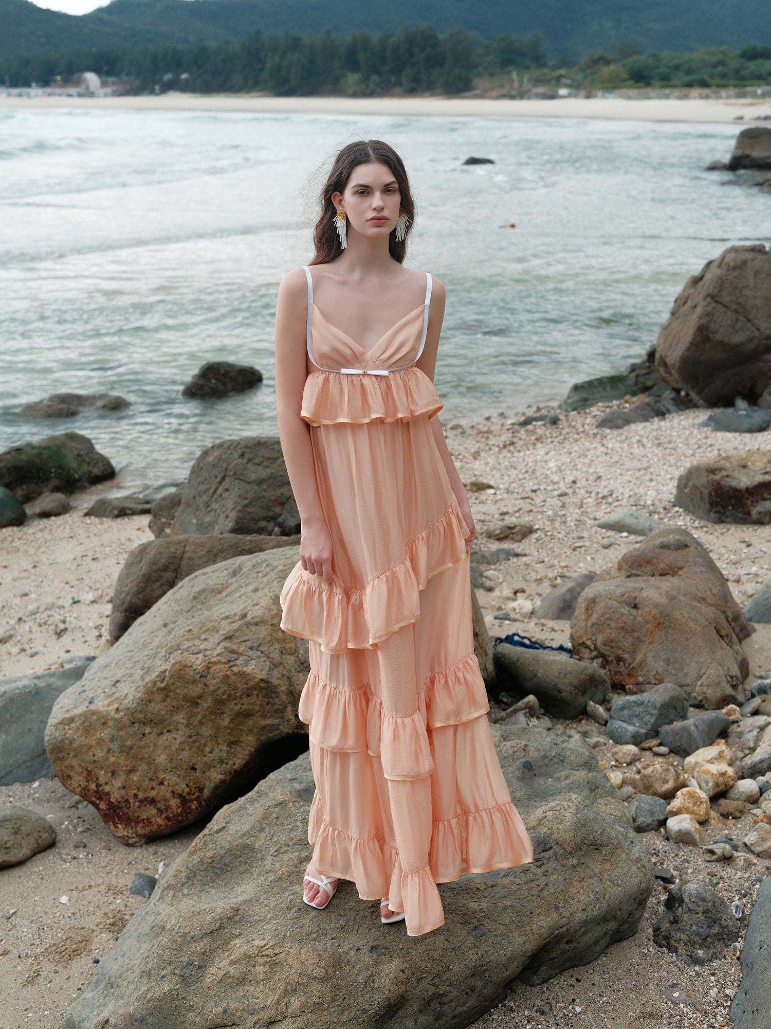 SHEERLUCK SLLYQ25108 Vacation style multi-layer camisole dress (2color)