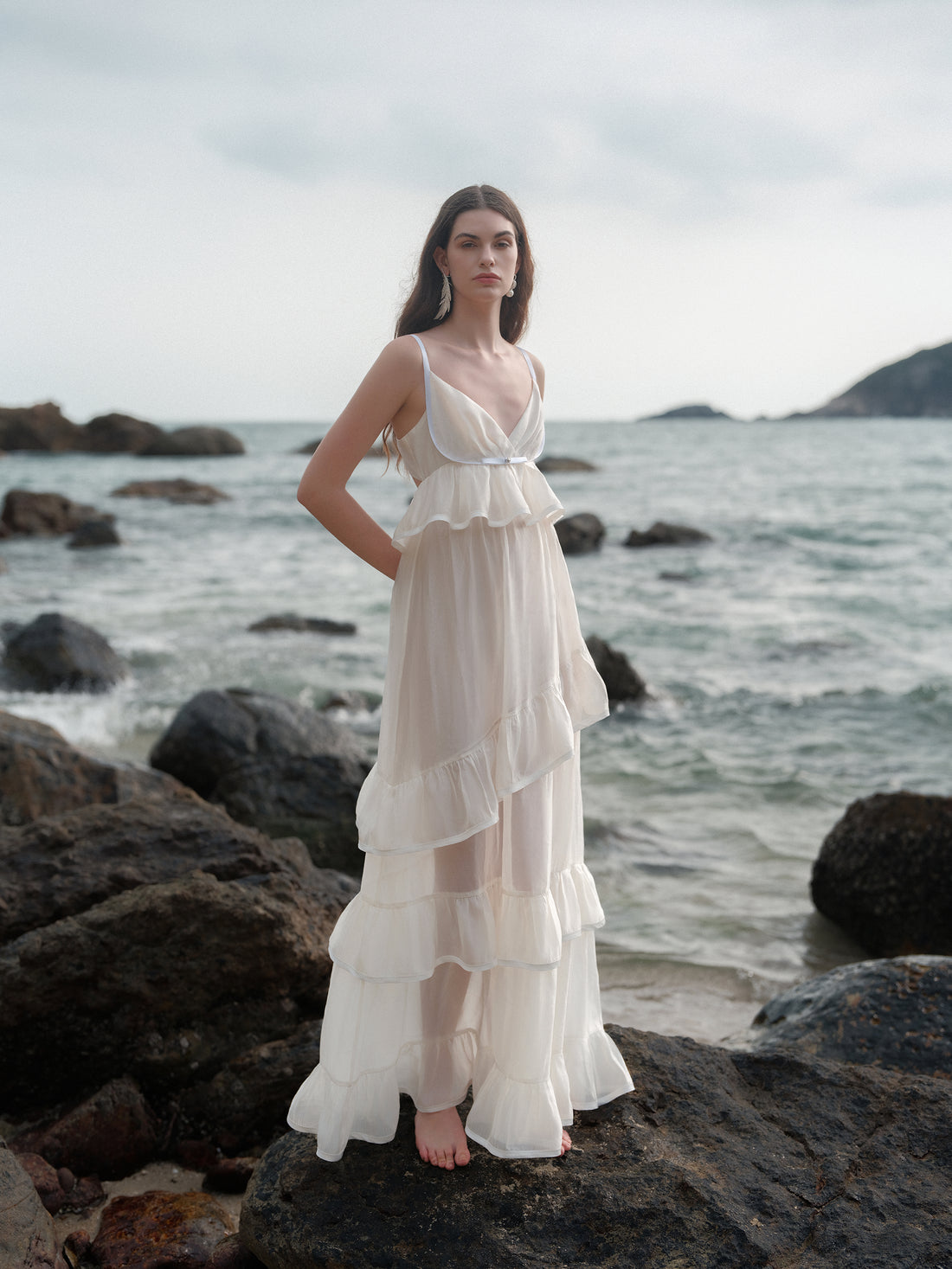 SHEERLUCK SLLYQ25108 Vacation style multi-layer camisole dress (2color)