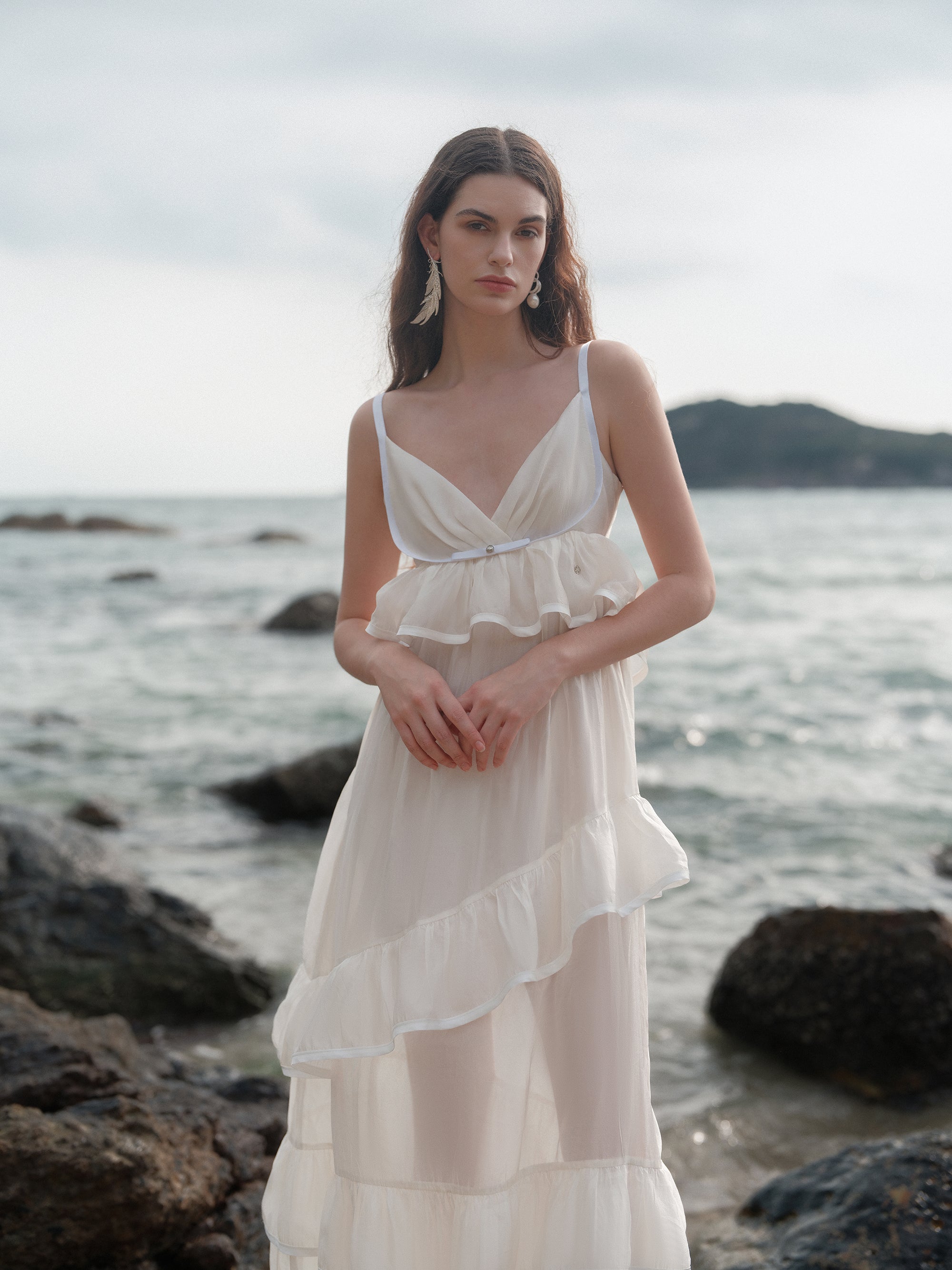 SHEERLUCK SLLYQ25108 Vacation style multi-layer camisole dress (2color)