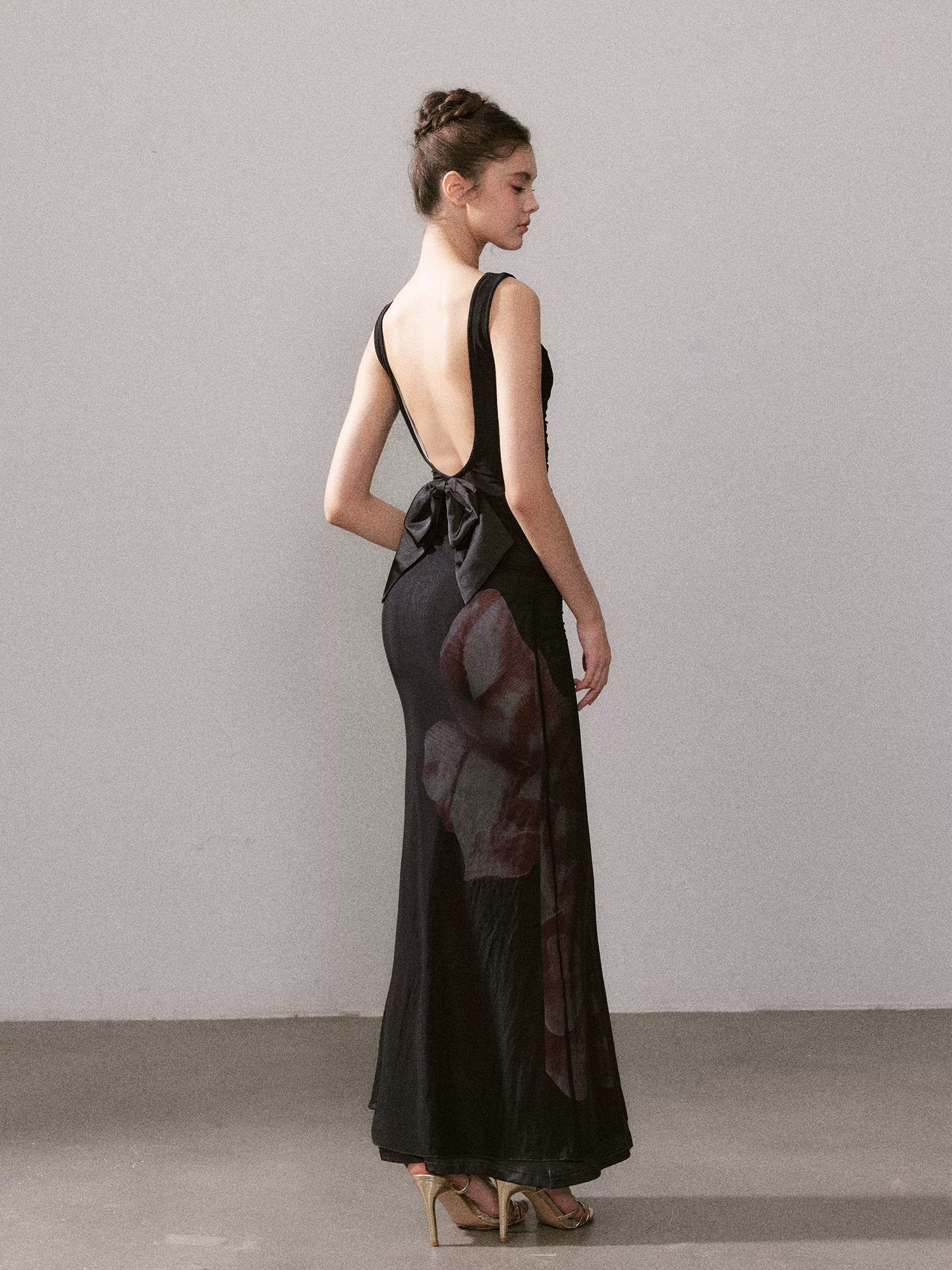 YZZI HE Printed slim fit mesh fishtail maxi dress