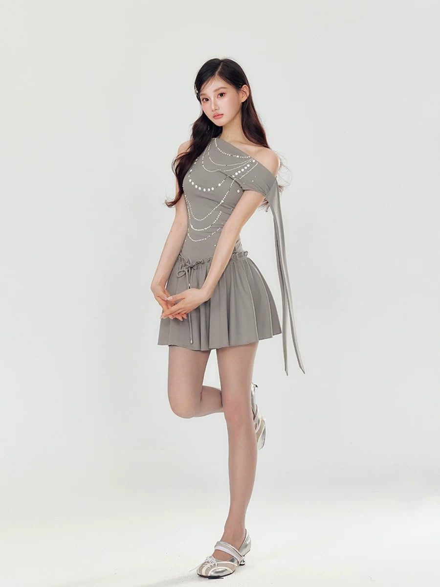 YZZI HE Slanted shoulder pearl hot stamping dress