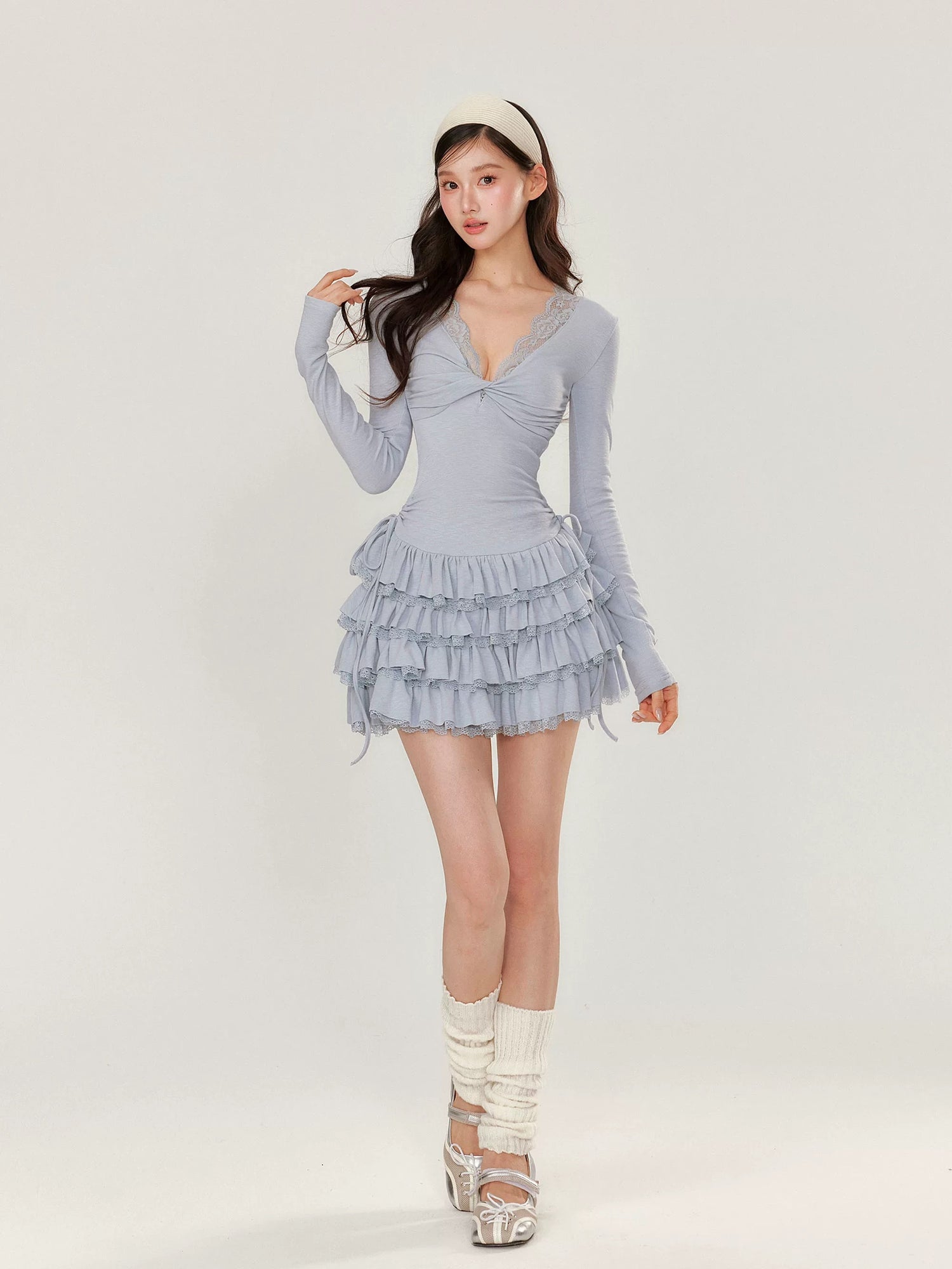 YZZI HE Casual V-neck waist cinched cake dress