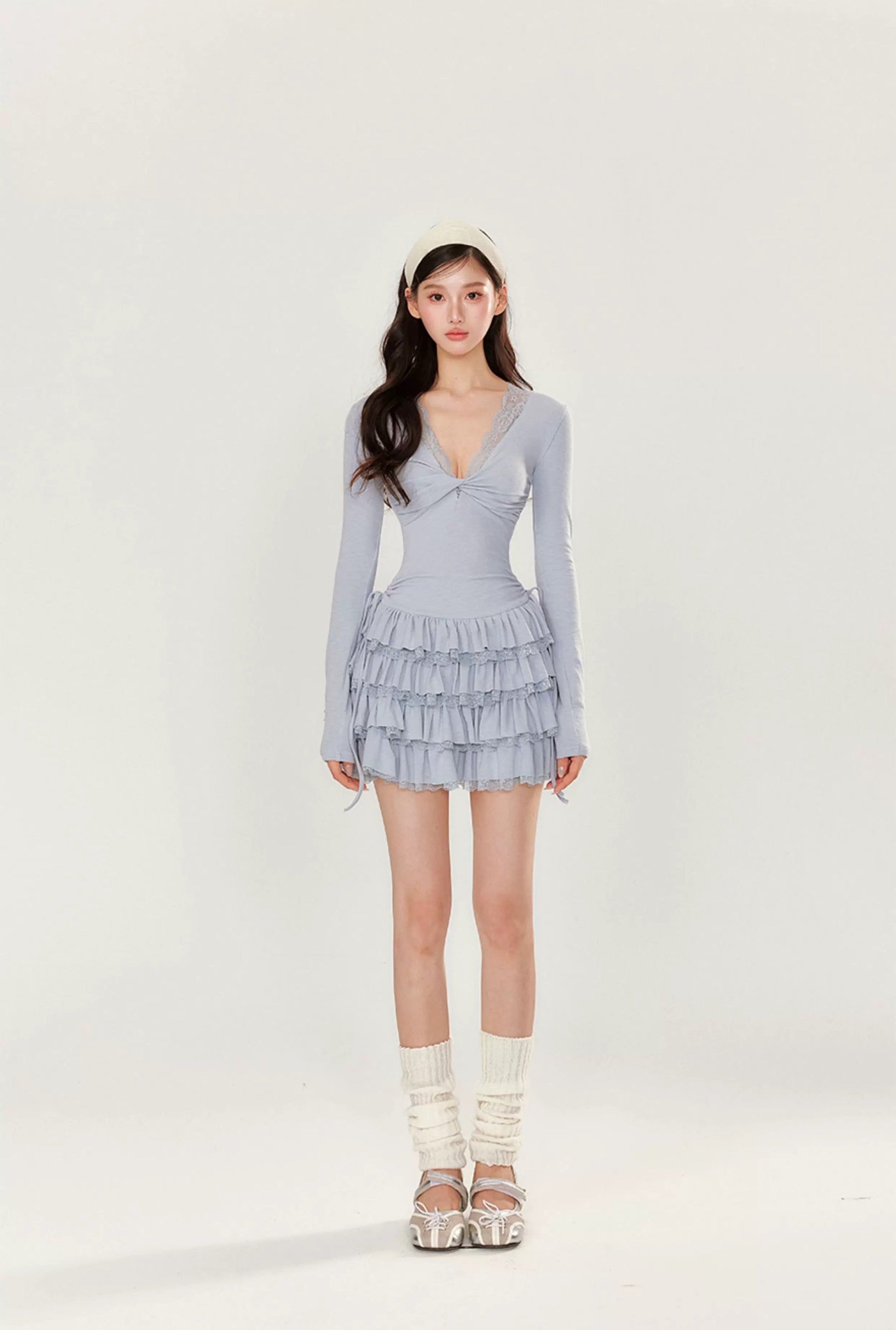 YZZI HE Casual V-neck waist cinched cake dress